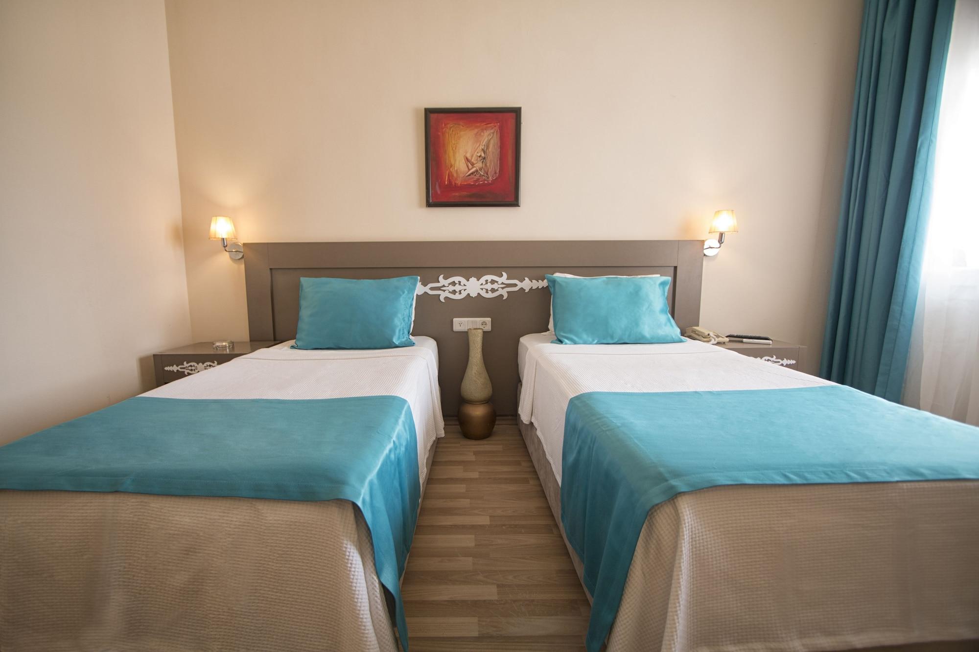 Sky Vela Hotel & Suites Gümbet Kültér fotó